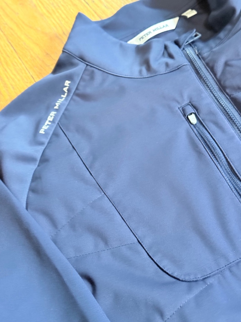 Peter Millar Blue Sea Merge Hybrid Jacket  Men's Size Large - Webster bank logo